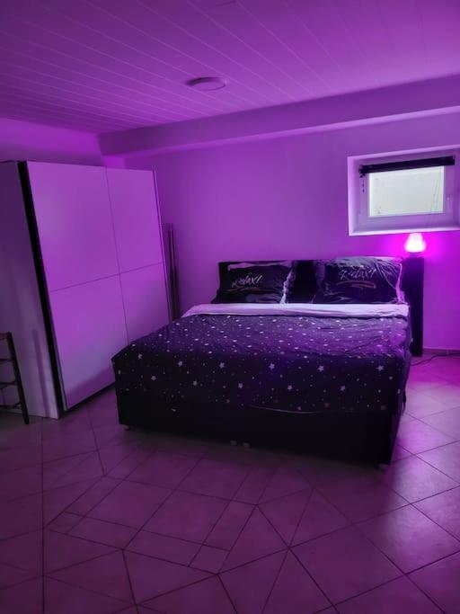 Schoene Unterkunft Mit Whirpool Nahe Phantasialand Apartment Weilerswist Luaran gambar